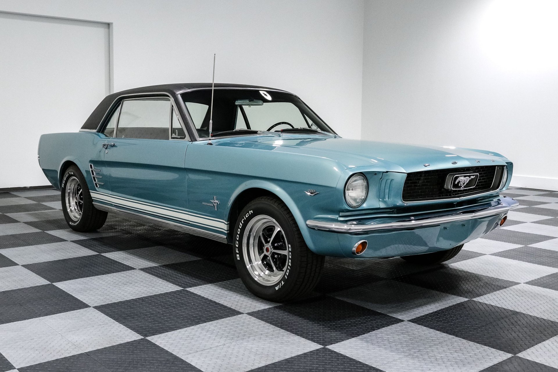 1966 Ford Mustang Coupe